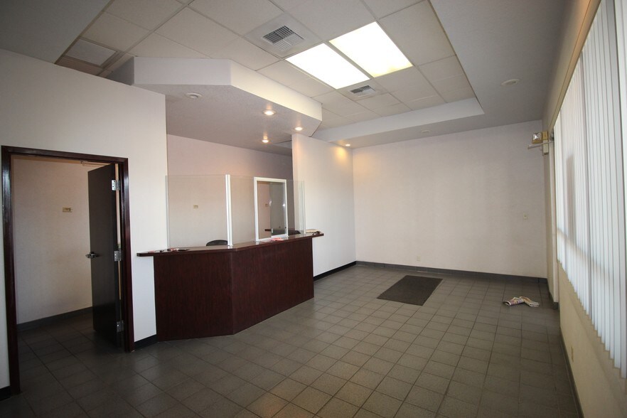 More Photos Of 3505 E Flamingo Rd, Las Vegas Medical For Lease