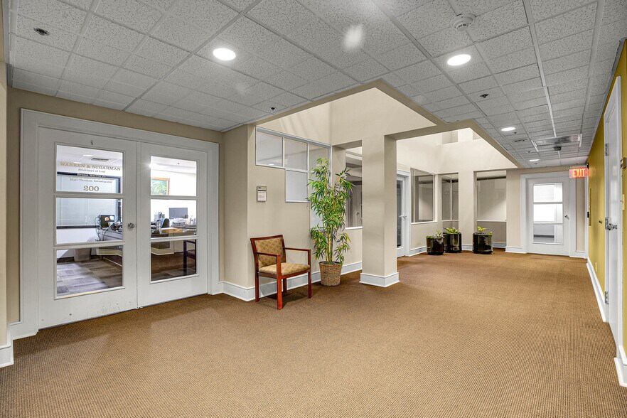More Photos Of 838 SW 1st Ave, Portland Office For Lease