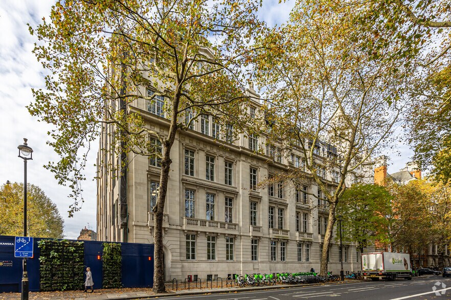 More Photos Of 4 Millbank, London Office For Lease