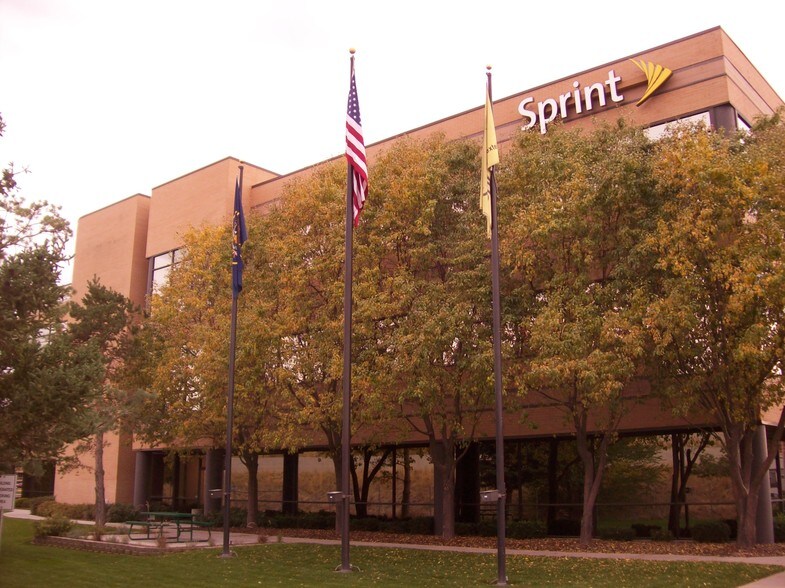 More Photos Of 5223 Ascension Way, Murray Office For Lease