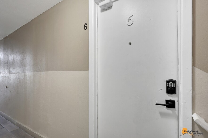 More Photos Of 1335 Hyder St, Anchorage Apartments For Sale