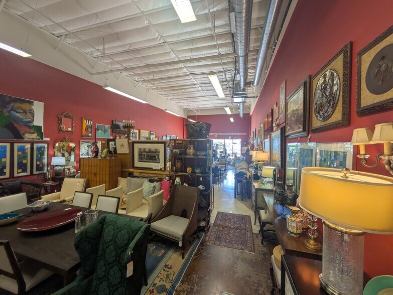 More Photos Of 4050 N Washington Blvd, Sarasota Unknown For Lease