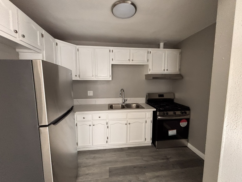 More Photos Of 1000 N Sloan Ave, Compton Multifamily For Sale