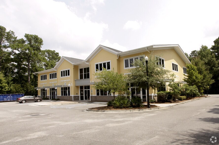 More Photos Of 3850 Bessemer Rd, Mount Pleasant Office Residential For Lease