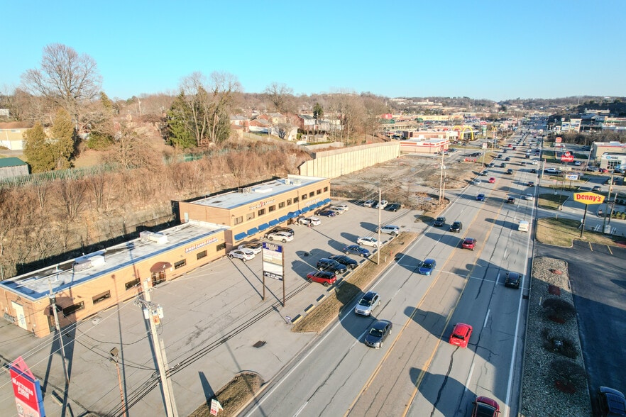 More Photos Of 9173 Lincoln Hwy, Irwin Office For Sale