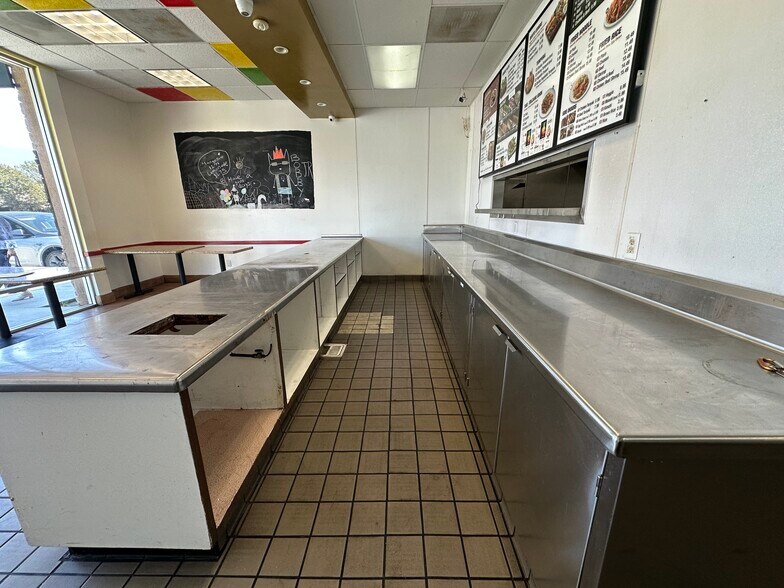 More Photos Of 101-111 S Brookhurst St, Anaheim General Retail For Sale