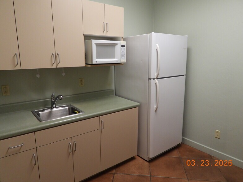 More Photos Of 4526-4532 E Camp Lowell Dr, Tucson Office For Sale