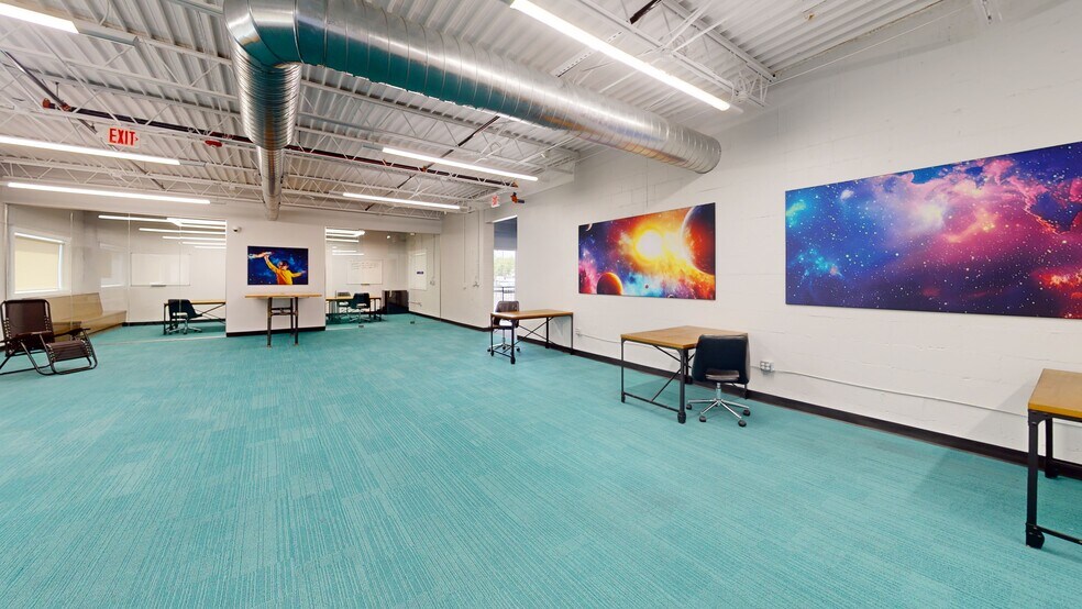 More Photos Of 6161 N Hillside Ave, Indianapolis Loft Creative Space For Lease