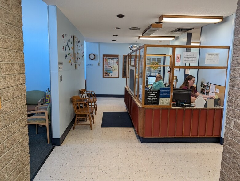 More Photos Of 321 Main St, Newport News Medical For Lease