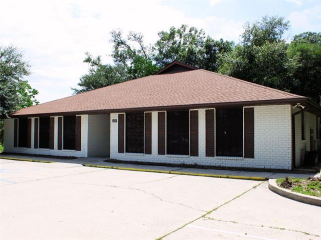 Primary Photo Of 1009 Carnation St, Slidell Office For Sale