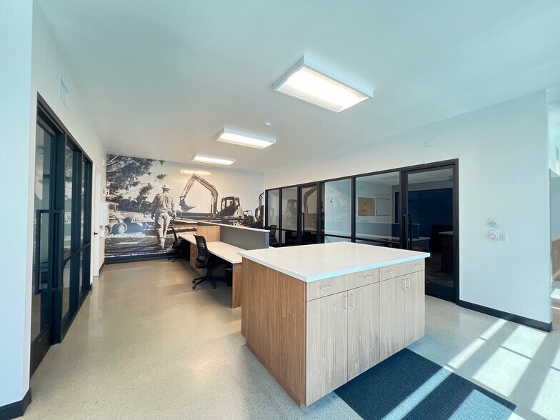 More Photos Of 1225 Broadway, El Cajon Storefront Retail Office For Lease