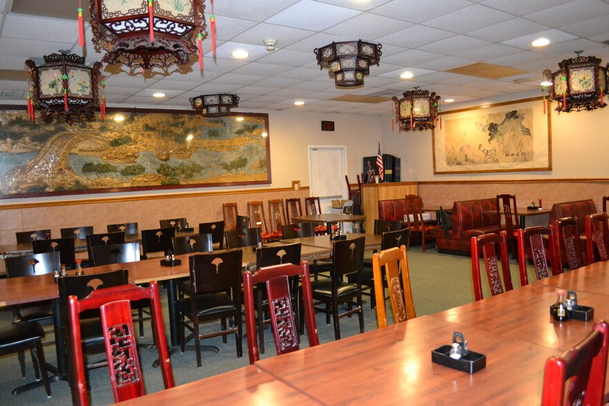 More Photos Of 622 S Main St, Swainsboro Restaurant For Sale