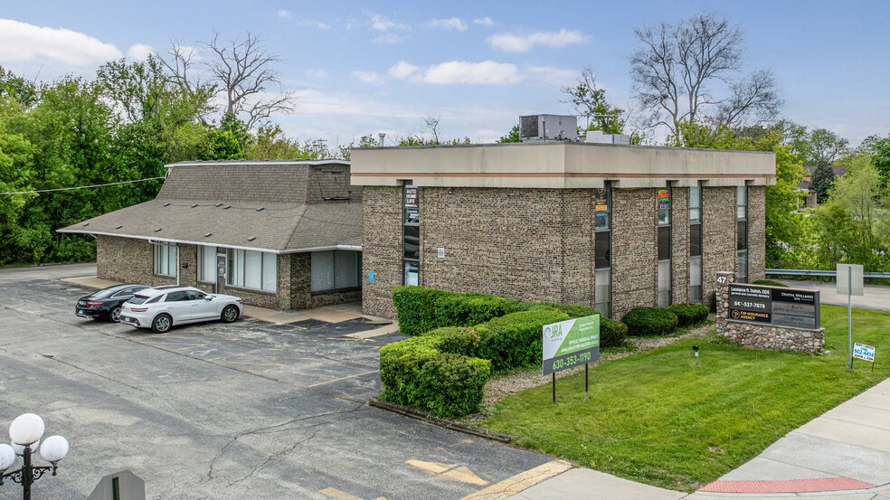 Primary Photo Of 47 W Dundee Rd, Wheeling Medical For Sale