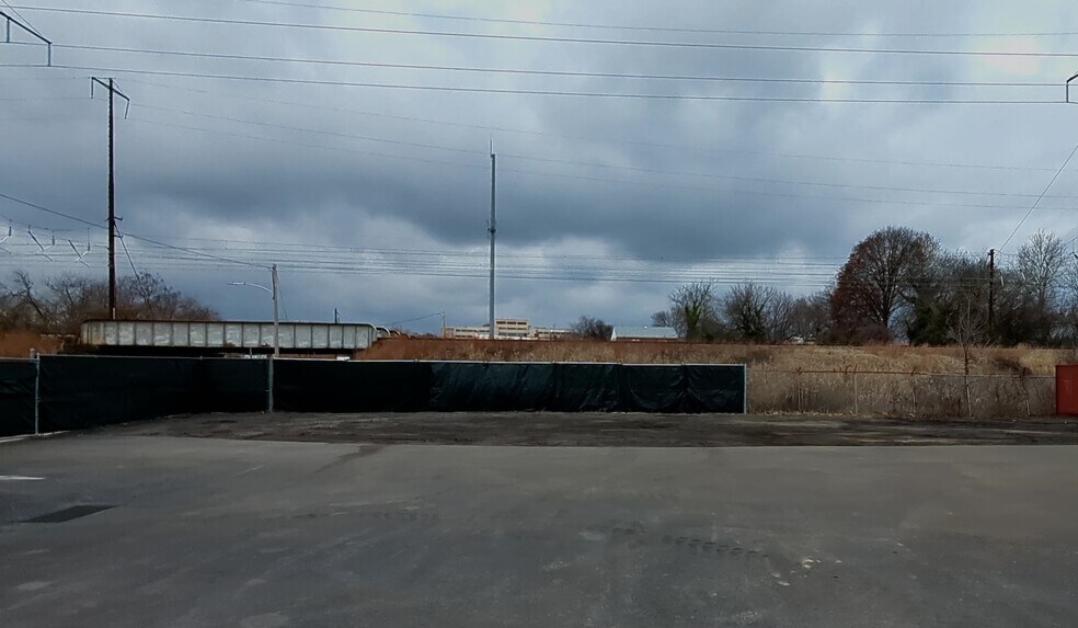 More Photos Of 409 Wilson St, Chester Land For Lease