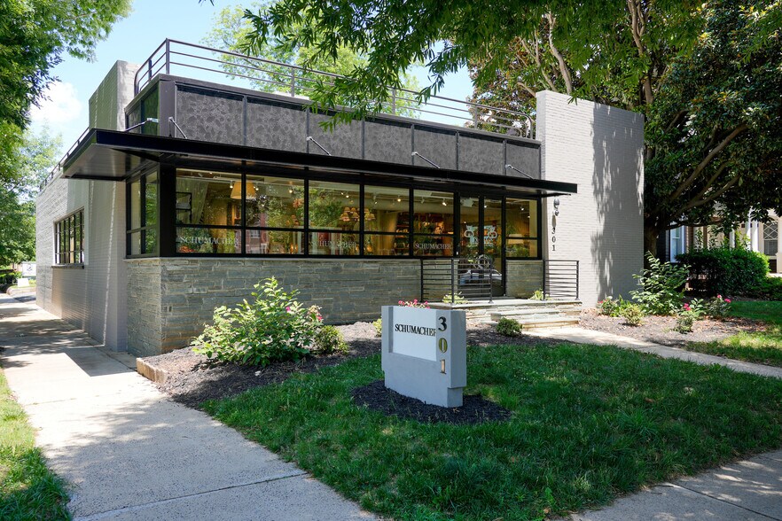 Primary Photo Of 301 East Blvd, Charlotte Storefront Retail Office For Sale