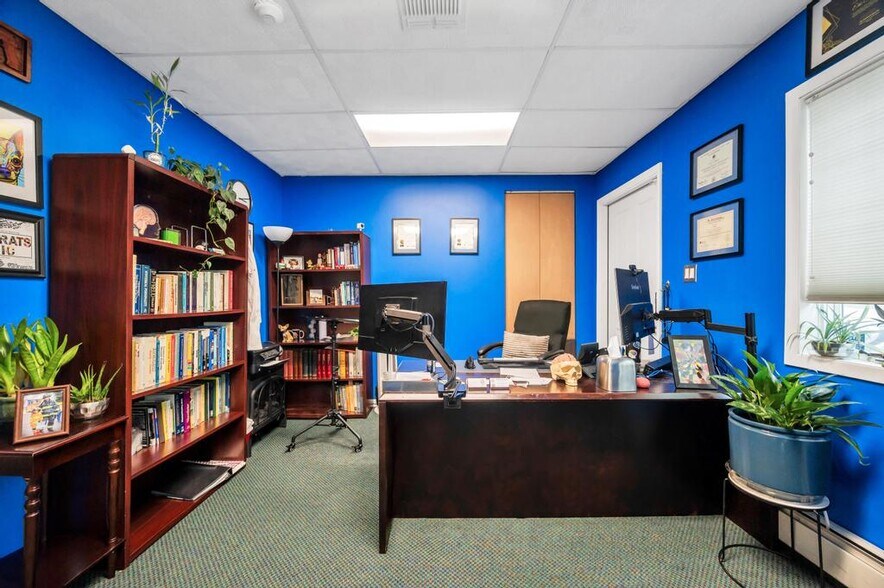 More Photos Of 2539 Middle Country Rd, Centereach Office For Lease