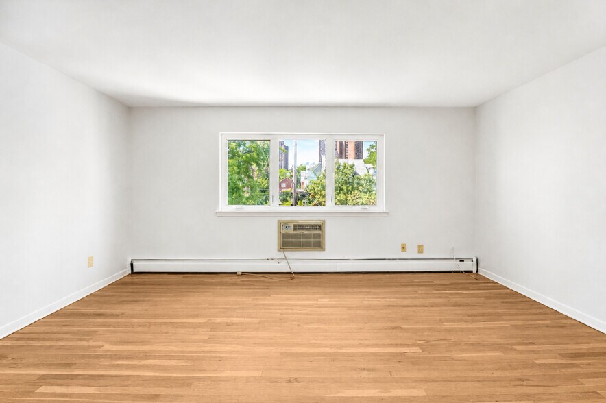 More Photos Of 5834 Fieldston Rd, Bronx Apartments For Sale