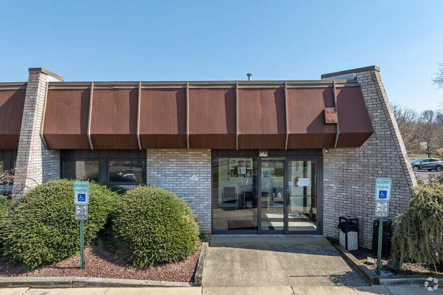 More Photos Of 317 Fairfield Rd, Howell Warehouse For Sale