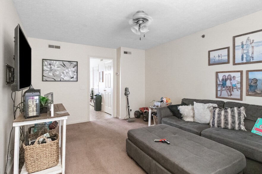 More Photos Of 104-114 Highway 259, Portland Apartments For Sale