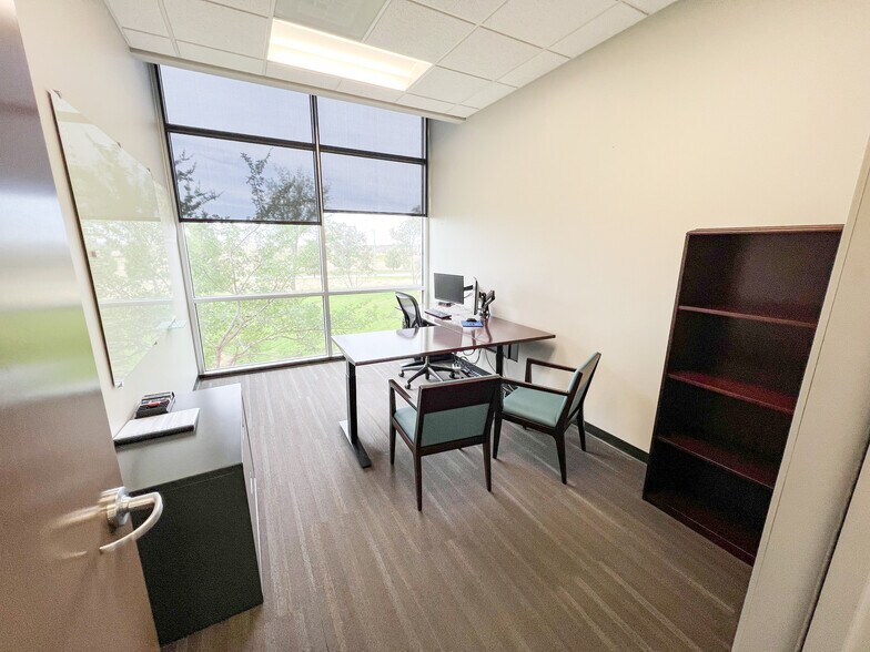 More Photos Of 6401 Holiday Hill Rd, Midland Office For Lease