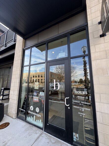More Photos Of 1302 Main St, Speedway Apartments For Lease