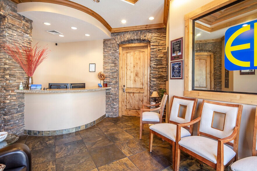 More Photos Of 7860 W Sahara Ave, Las Vegas Medical For Sale
