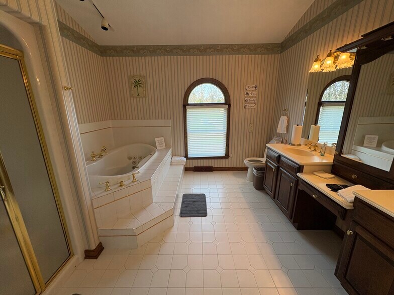 More Photos Of 318 Tanglewood Rd, Pulaski Golf Course Driving Range For Sale