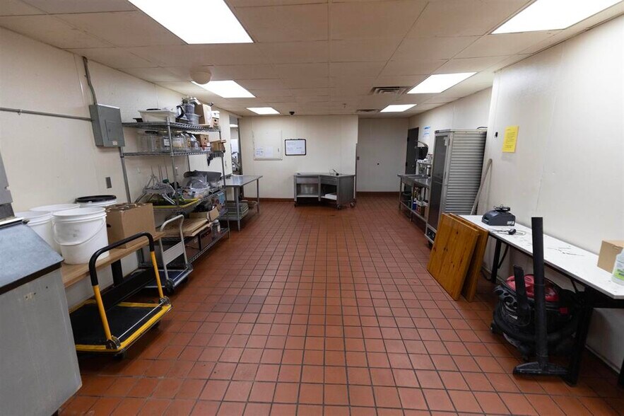 More Photos Of 12201 Albee Rd, Burt Restaurant For Sale