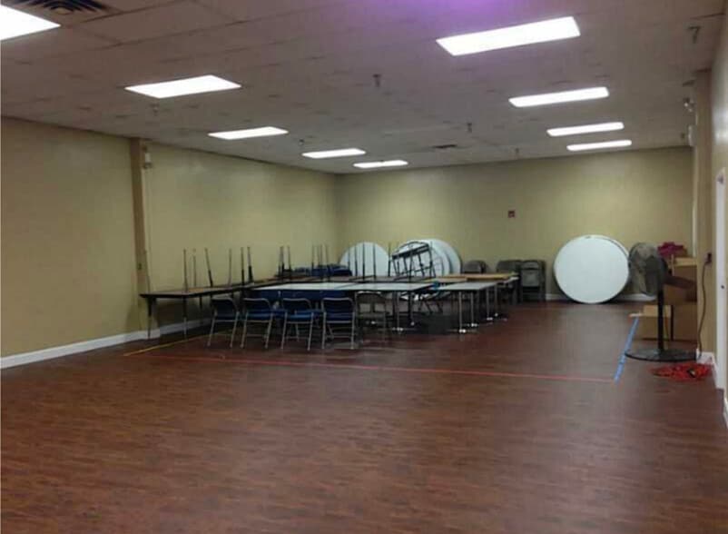 More Photos Of 6250 Memorial Dr, Stone Mountain Religious Facility For Lease