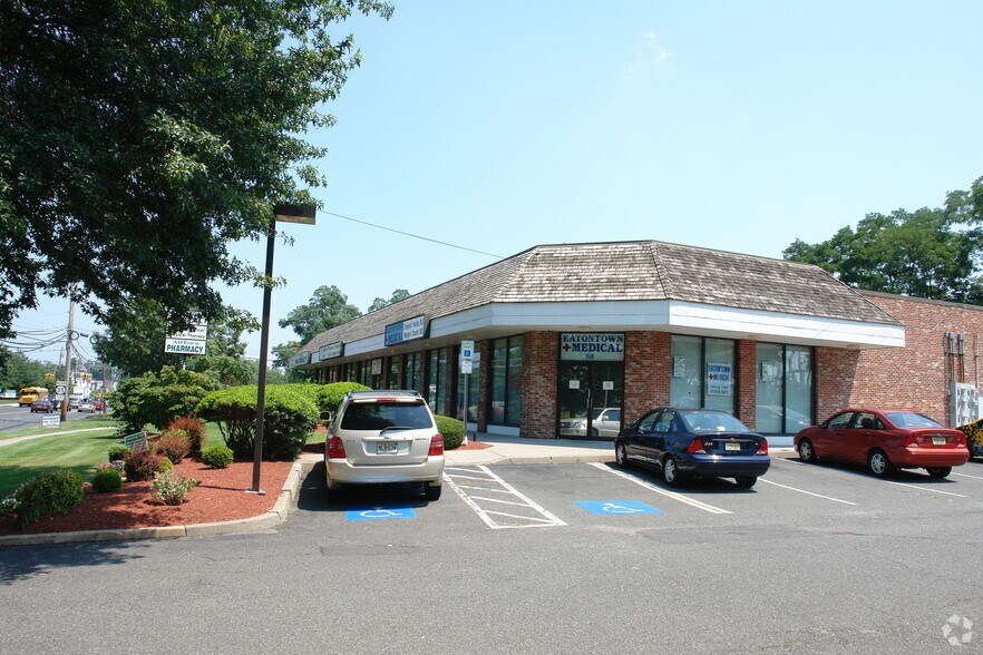 More Photos Of 158 Wyckoff Rd, Eatontown Freestanding For Lease