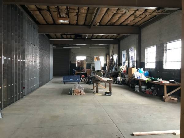 More Photos Of 2011 Amber St, Philadelphia Restaurant For Lease