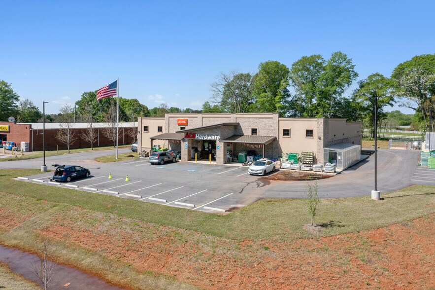 More Photos Of 3204 Highway 155, Locust Grove Storefront For Sale
