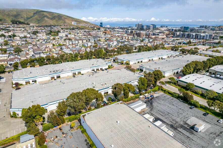 More Photos Of 430 N Canal St, South San Francisco Manufacturing For Sale