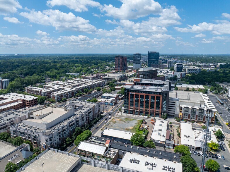 More Photos Of 1310 S Tryon St, Charlotte Office For Lease