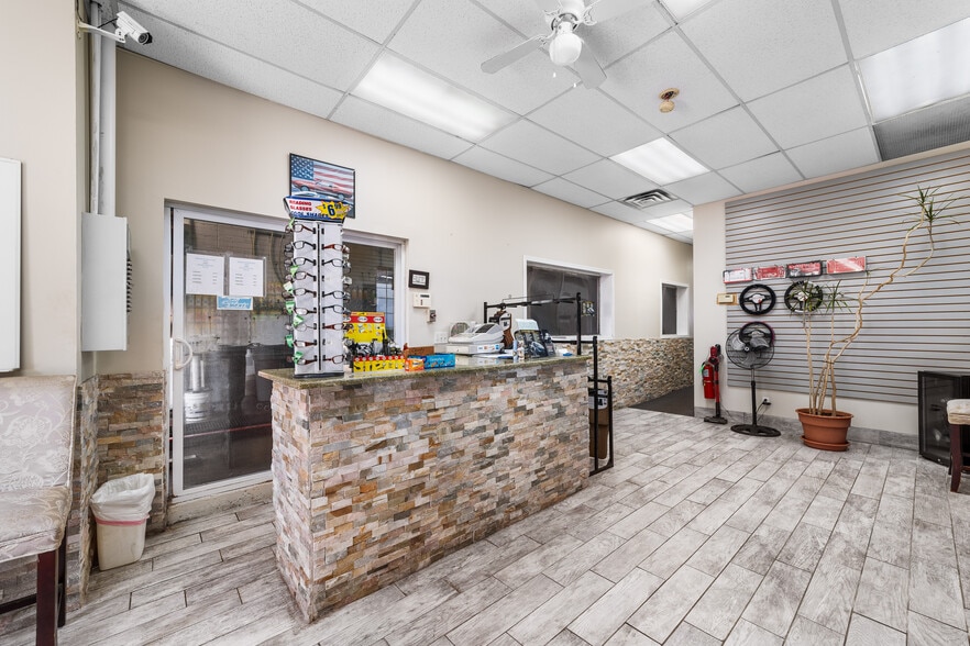 More Photos Of 17 Lincoln Ave, Jamesburg Carwash For Sale