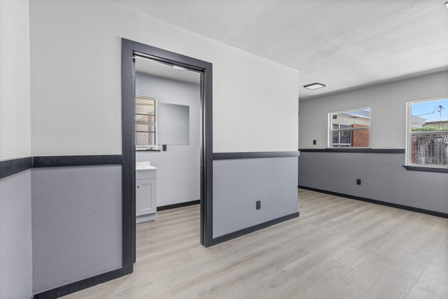 More Photos Of 1612 Pecan Blvd, McAllen Freestanding For Sale