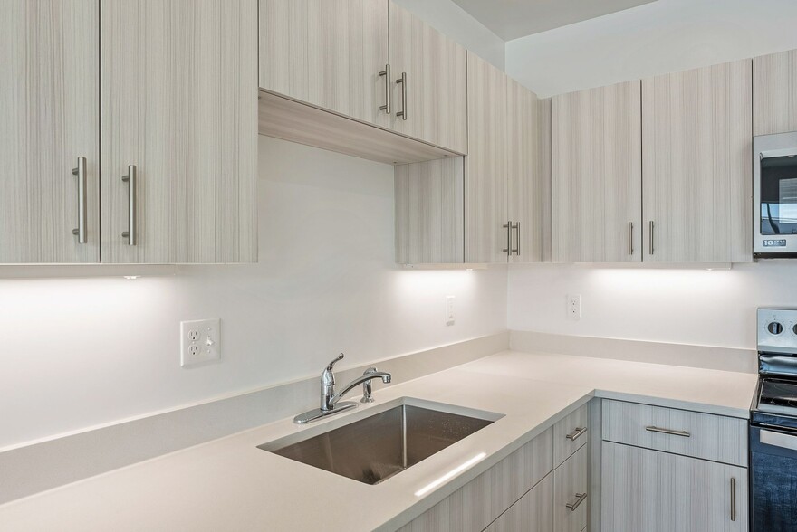 More Photos Of 321 E 2100 S, Salt Lake City Apartments For Sale