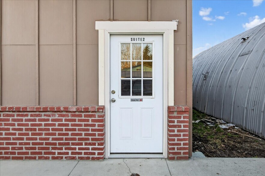 More Photos Of 7897 W Main St, Rathdrum Storefront Retail Residential For Sale