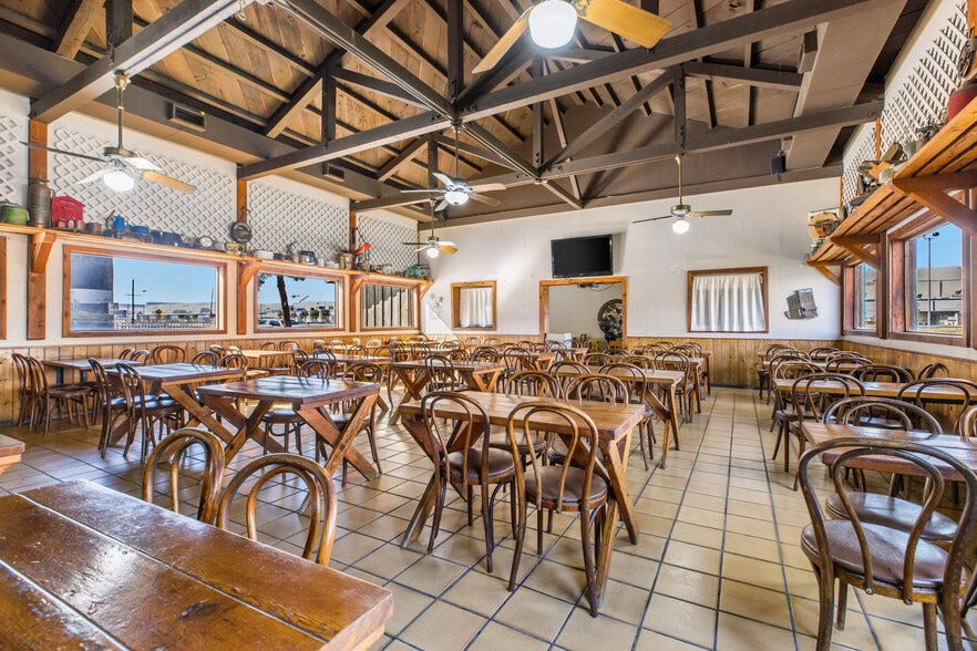 More Photos Of 5544 W 119th St, Inglewood Restaurant For Lease