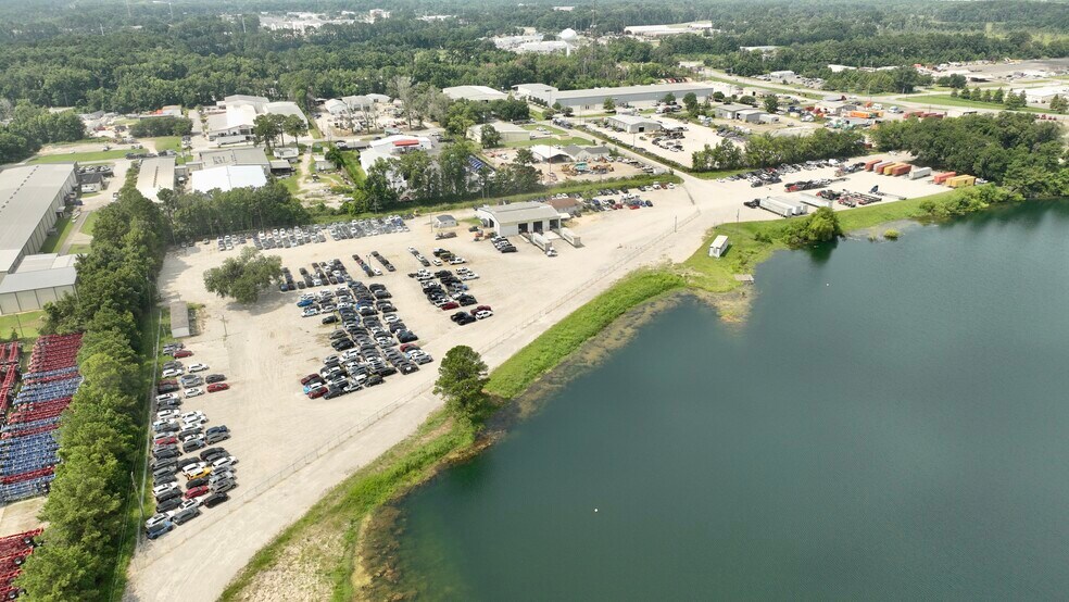 More Photos Of 28 Telfair Pl, Savannah Warehouse For Lease