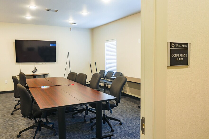 More Photos Of 5004 122nd St, Lubbock Office Residential For Sale