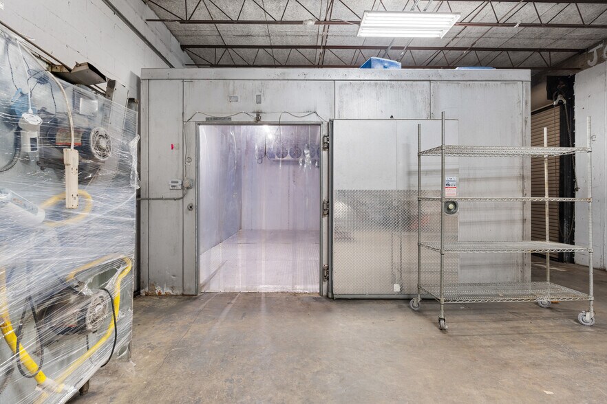 More Photos Of 802 NW 57th Ct, Fort Lauderdale Warehouse For Lease