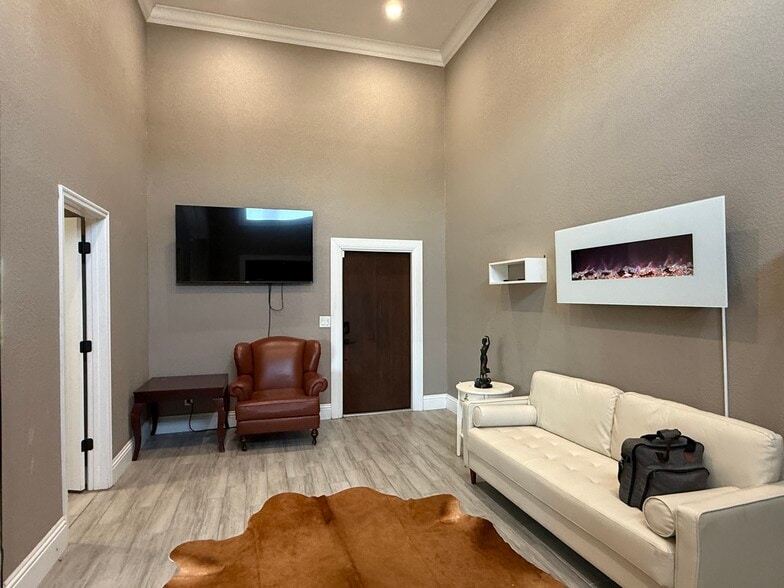 More Photos Of 1471 S Missouri Ave, Clearwater Office For Sale