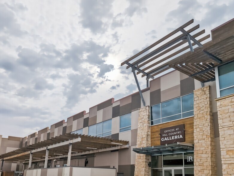 More Photos Of 12600 Hill Country Blvd, Bee Cave Coworking Space