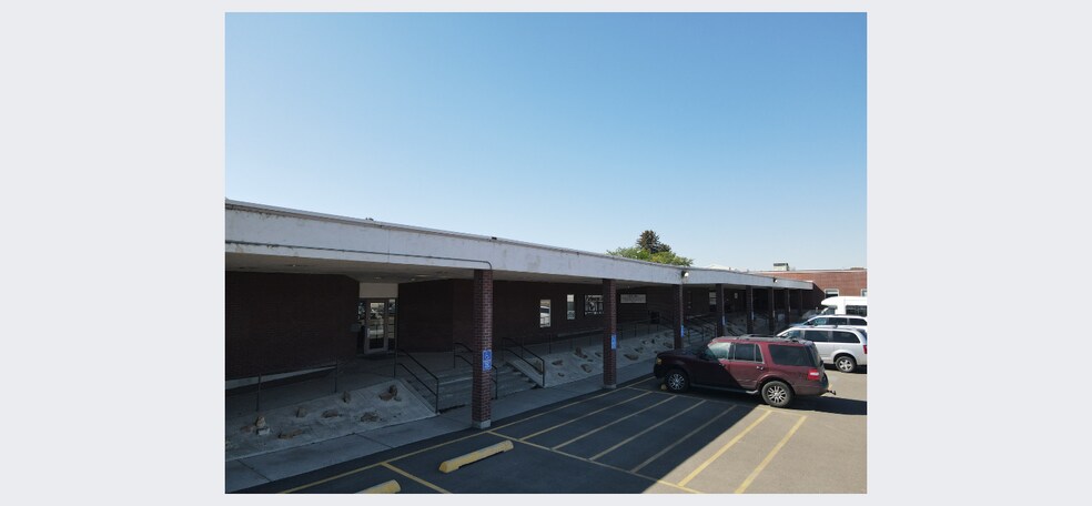 Primary Photo Of 2303 Park Ave, Burley Rehabilitation Center For Lease