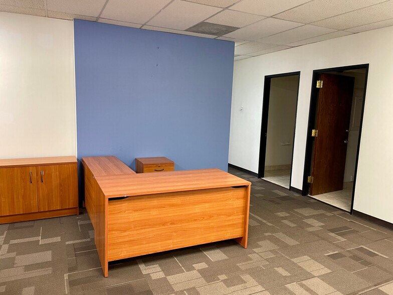 More Photos Of 430 Silver Spur Rd, Rancho Palos Verdes Medical For Lease