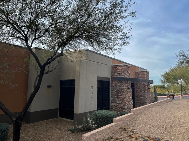 More Photos Of 33777 N Scottsdale Rd, Scottsdale Medical For Sale