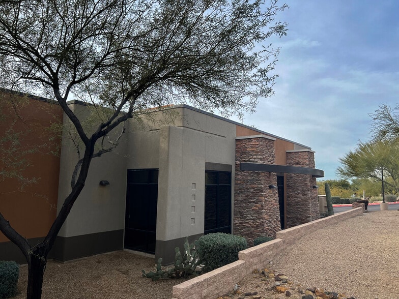 More Photos Of 33777 N Scottsdale Rd, Scottsdale Medical For Sale