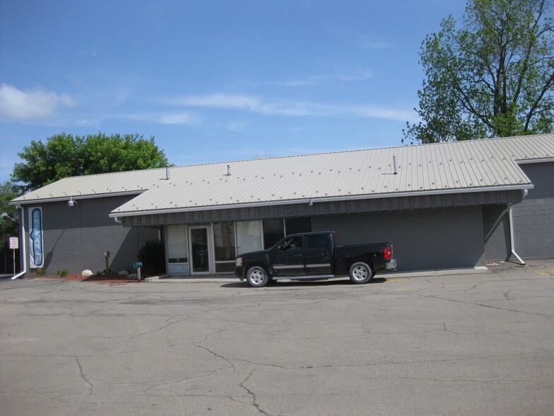 More Photos Of 314-328 Park Ave, Corning Unknown For Lease