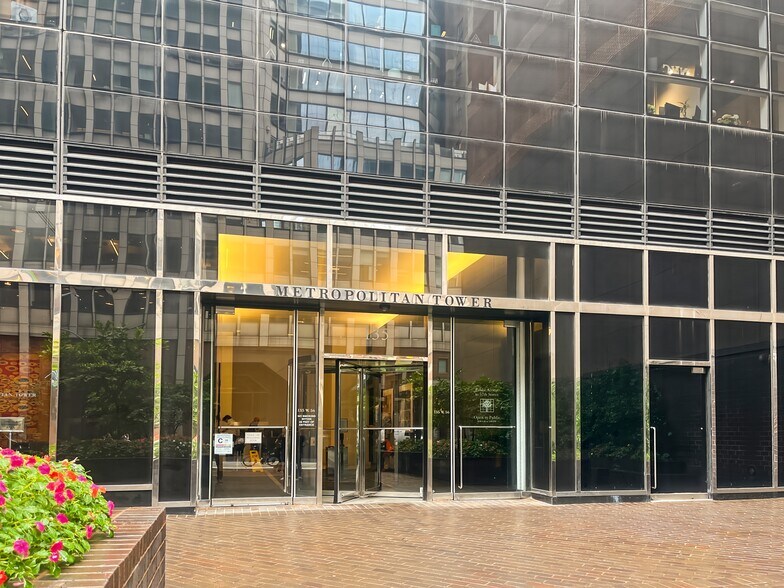 More Photos Of 142 W 57th St, New York Coworking Space